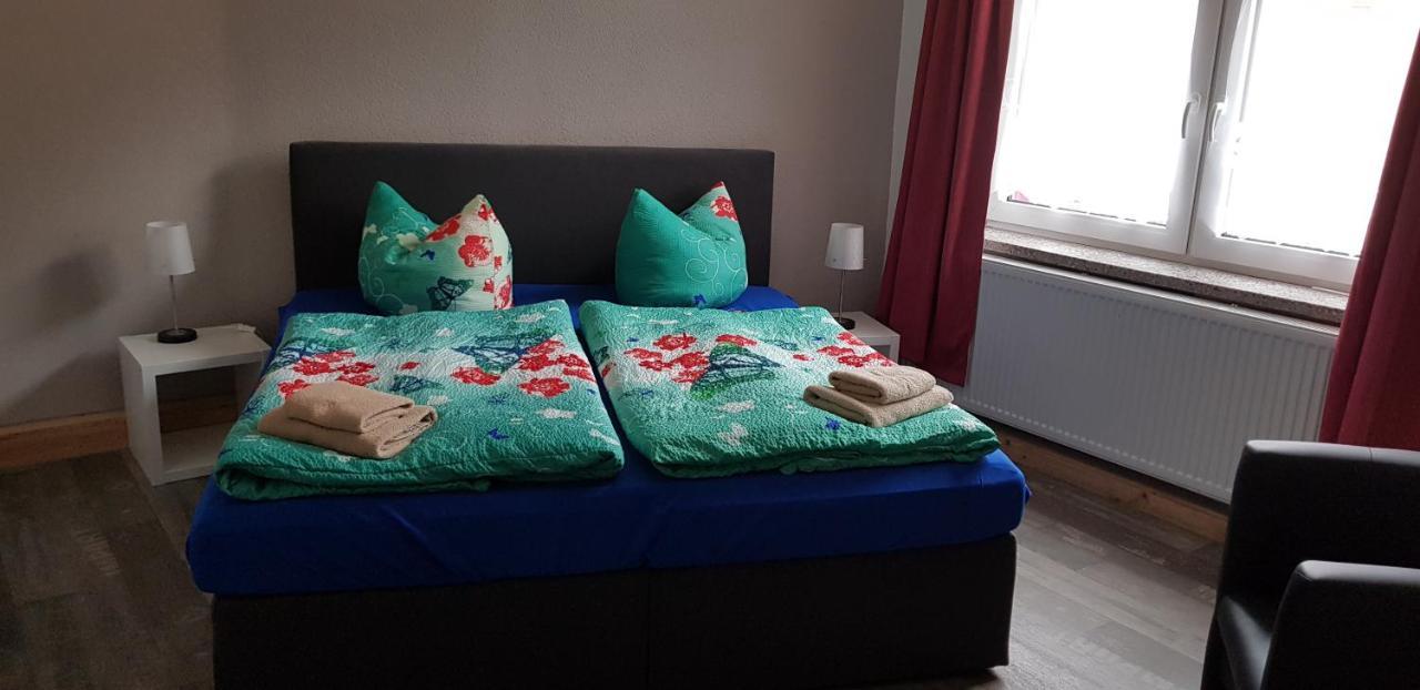 Bed And Breakfast Zeulenroda المظهر الخارجي الصورة